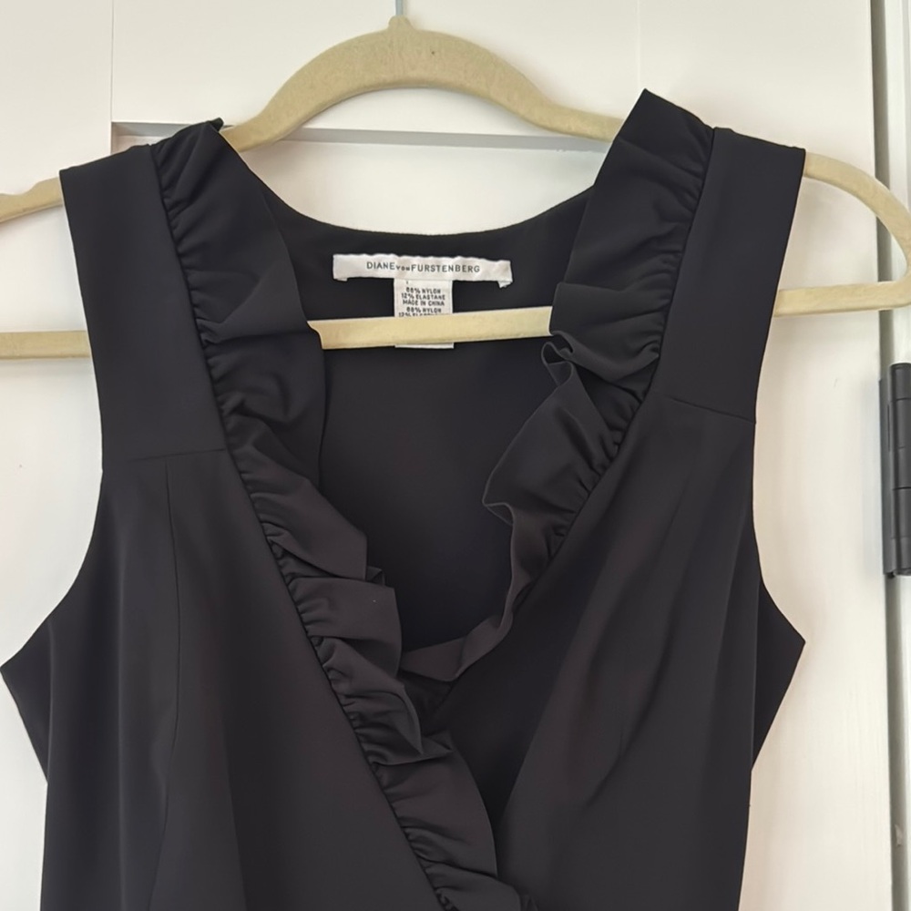 Diane Von Furstenberg Black Sleeveless Wrap Dress
